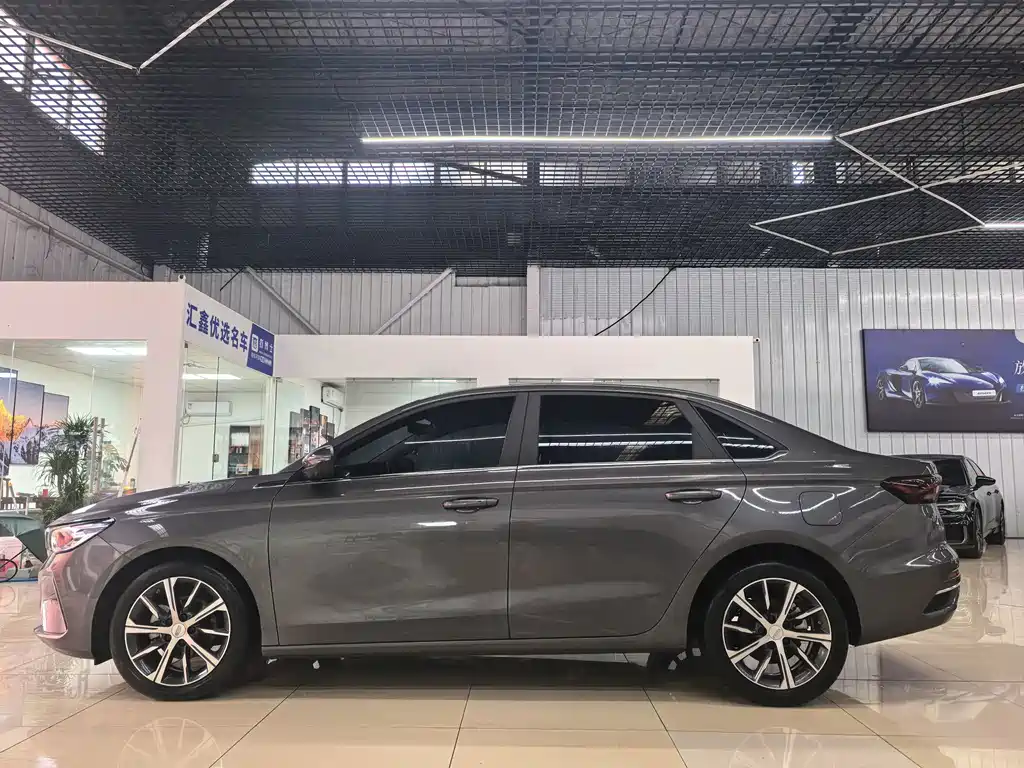 Geely Emgrand — миниатюра 4