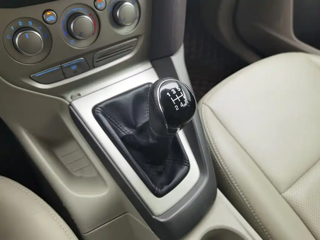 Ford Focus — миниатюра 13