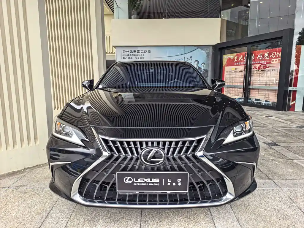 Lexus ES — миниатюра 2