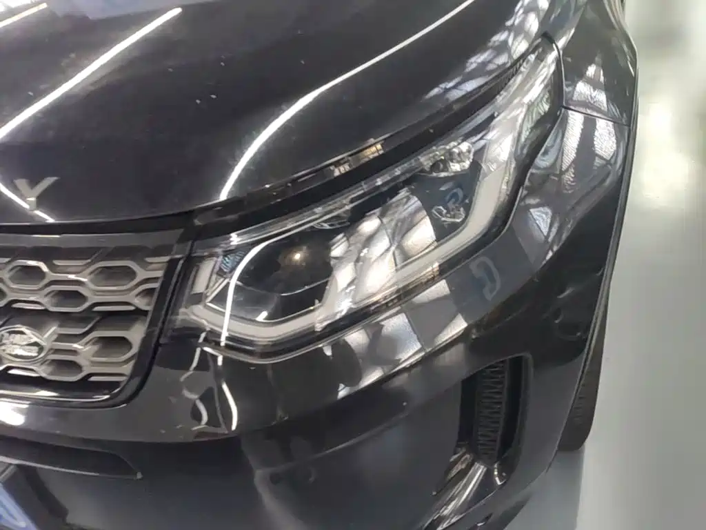 Land Rover Discovery Sport — миниатюра 24