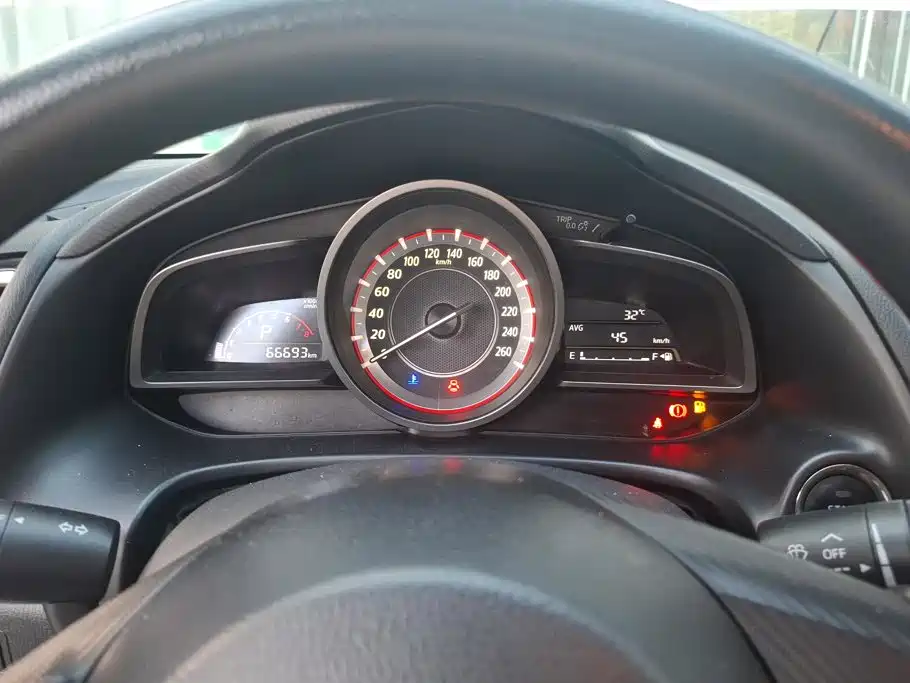 Mazda 3 Axela — миниатюра 14