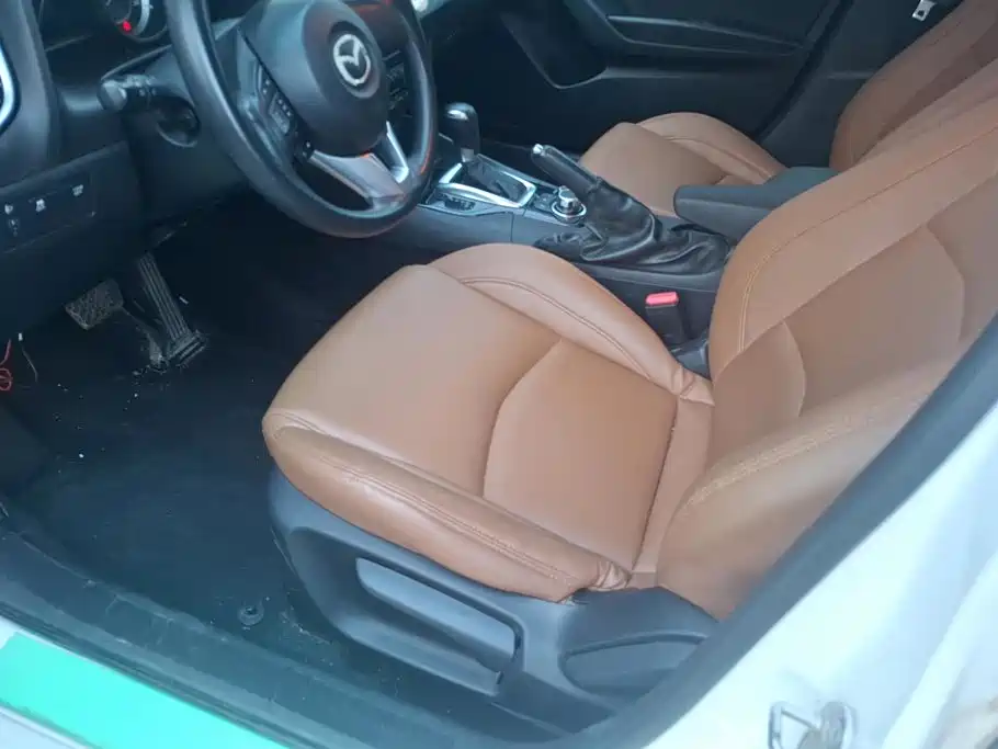 Mazda 3 Axela — миниатюра 9