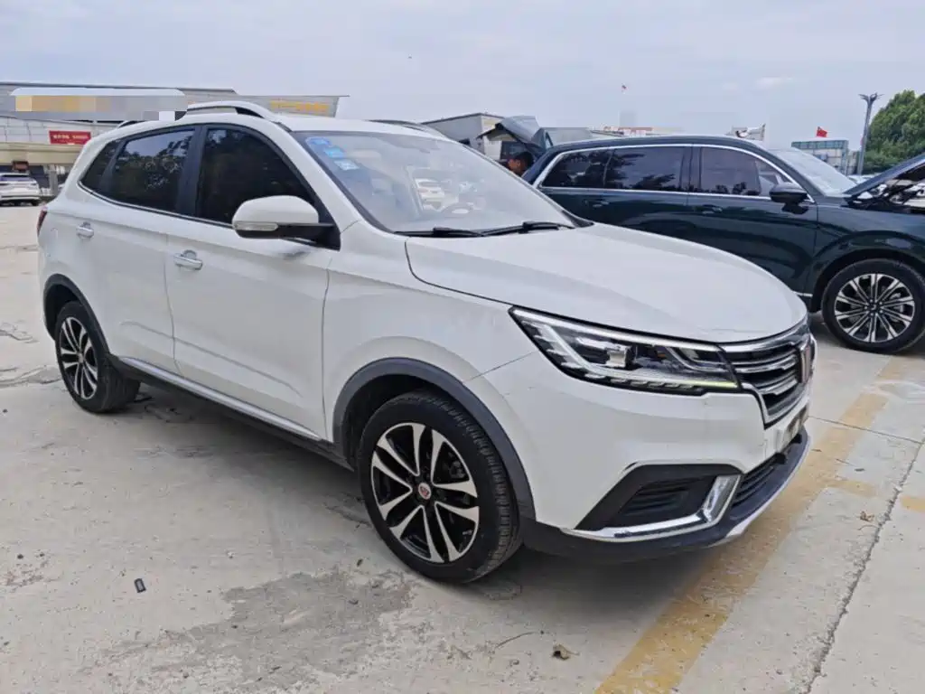 Roewe RX3 — миниатюра 4