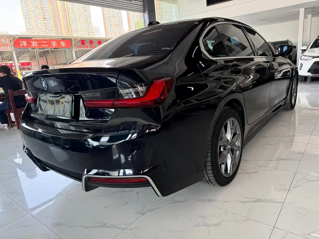 BMW i3 — миниатюра 9