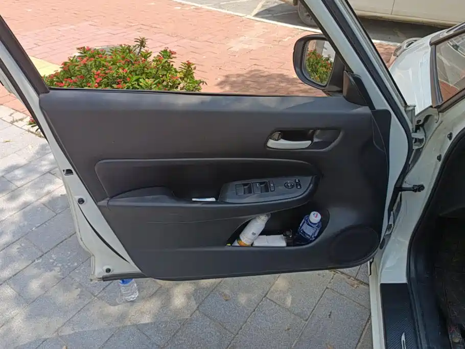 Honda Fit — миниатюра 7