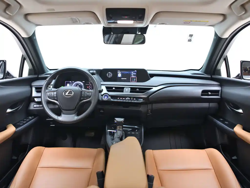 Lexus UX — миниатюра 14
