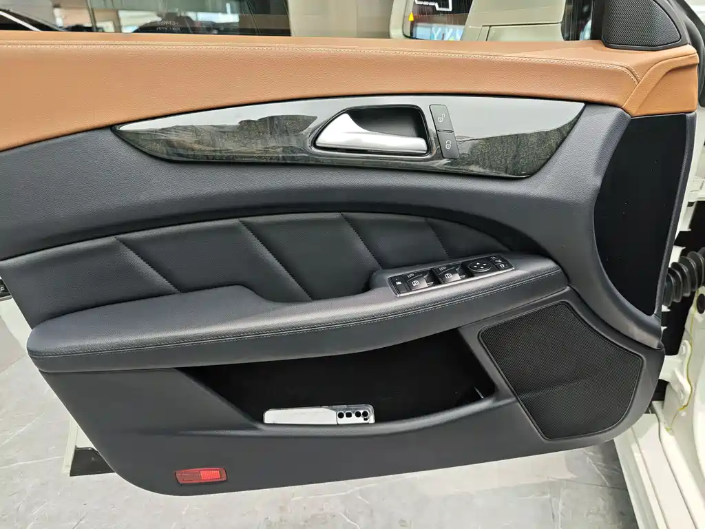 Mercedes-Benz CLS 2015 CLS 260