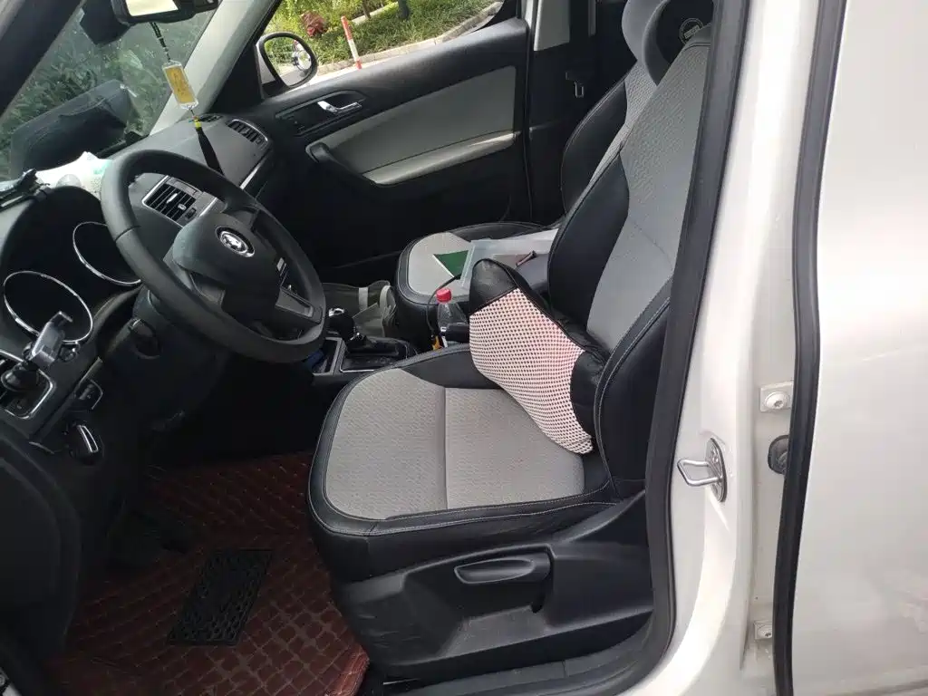 Skoda Yeti — миниатюра 8