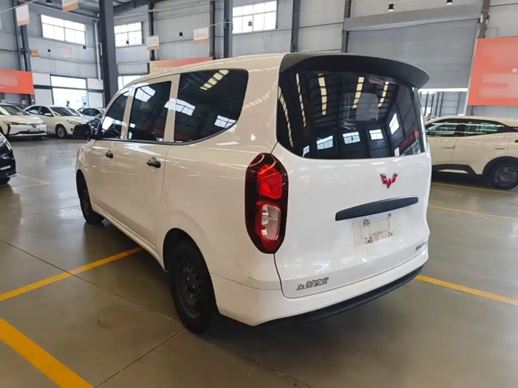 Wuling Hongguang EV — миниатюра 5