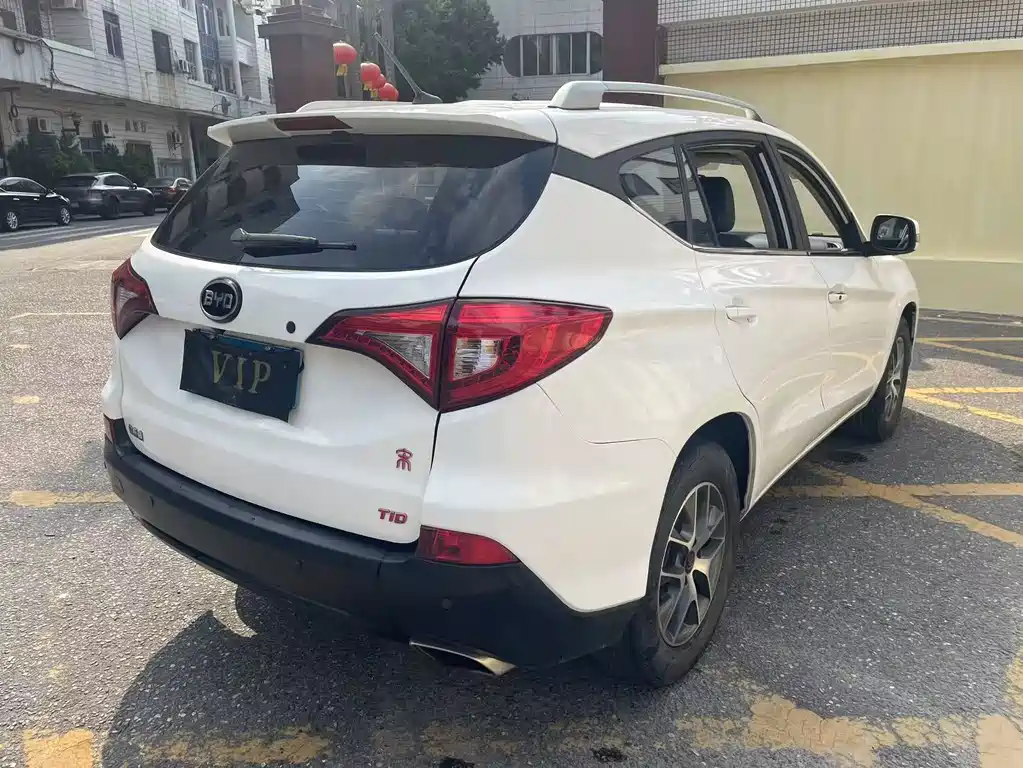 BYD Song — миниатюра 5