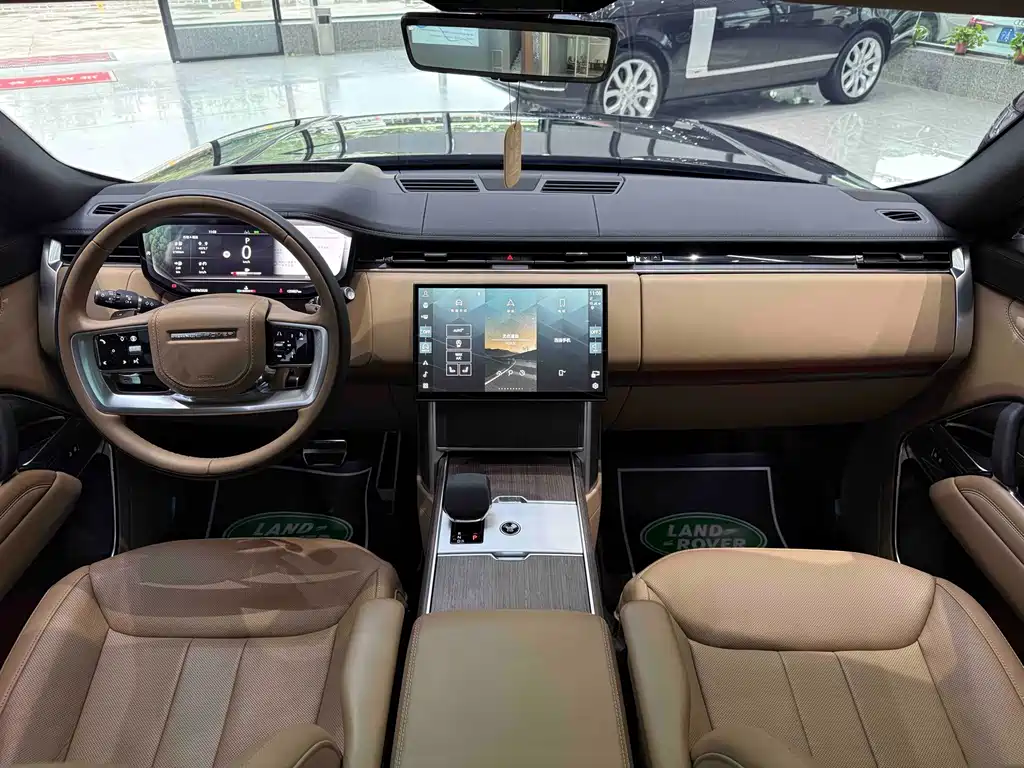 Land Rover Range Rover — миниатюра 8