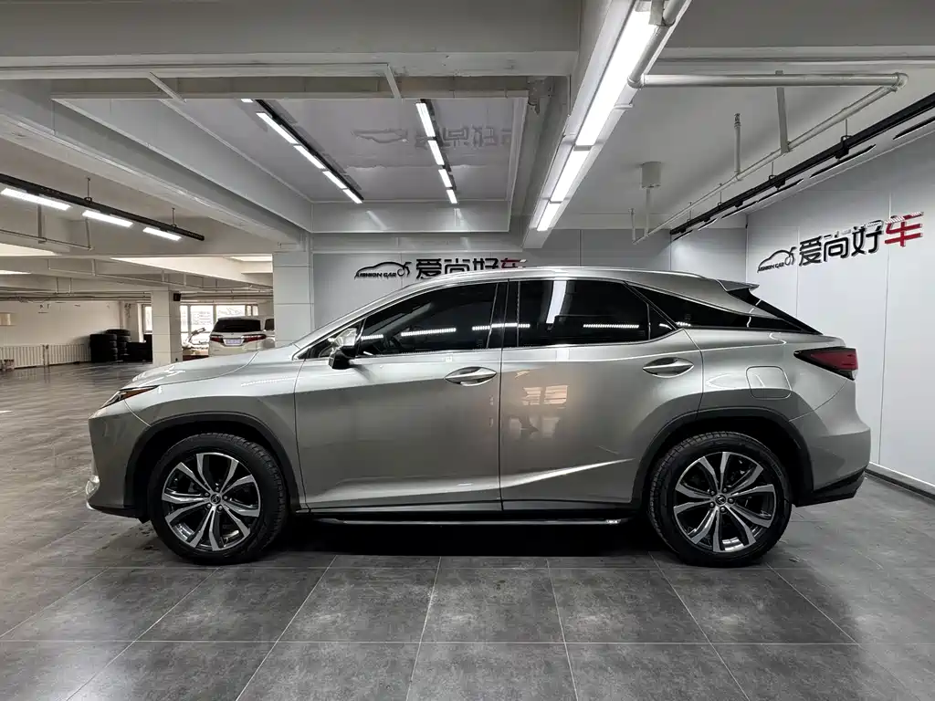 Lexus RX — миниатюра 4