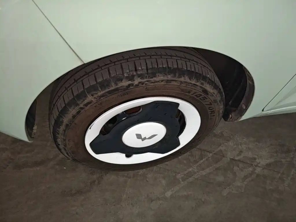 Wuling MINIEV — миниатюра 23