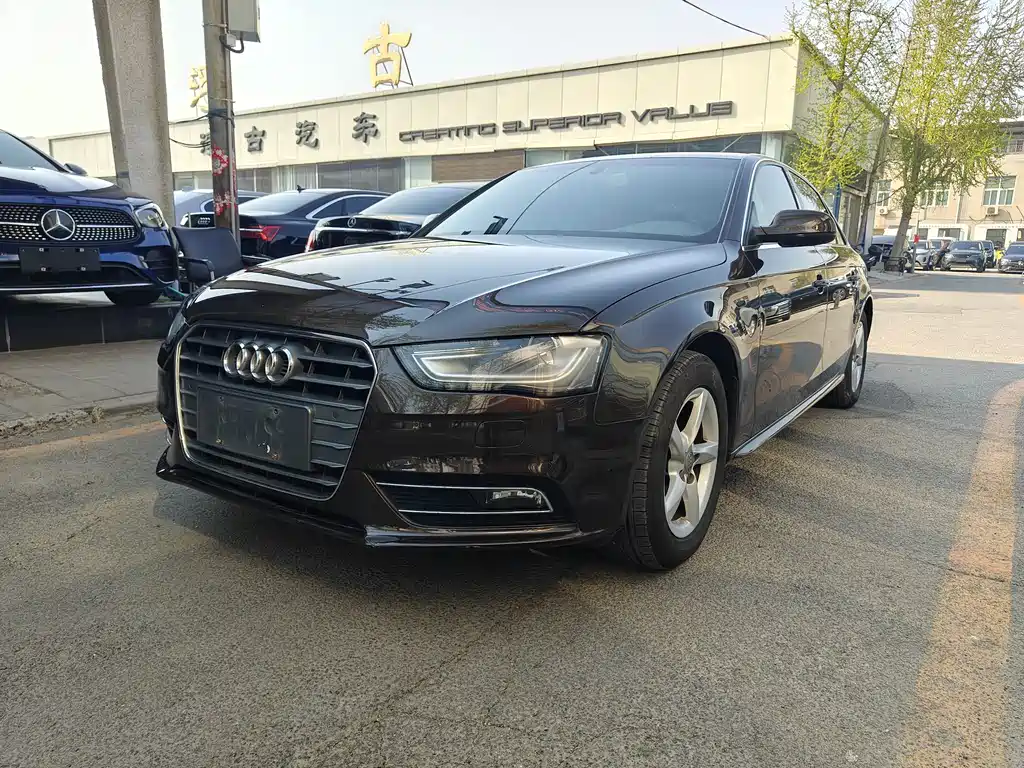 Audi A4L 2014
