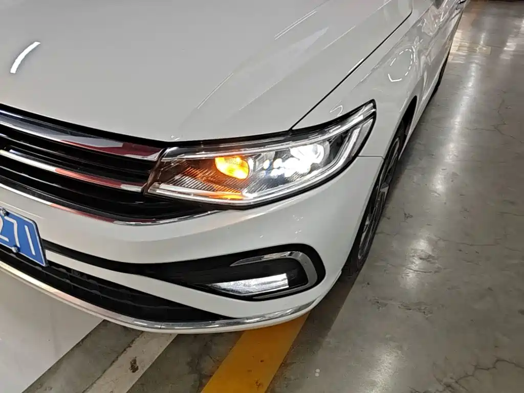 Volkswagen Bora — миниатюра 24