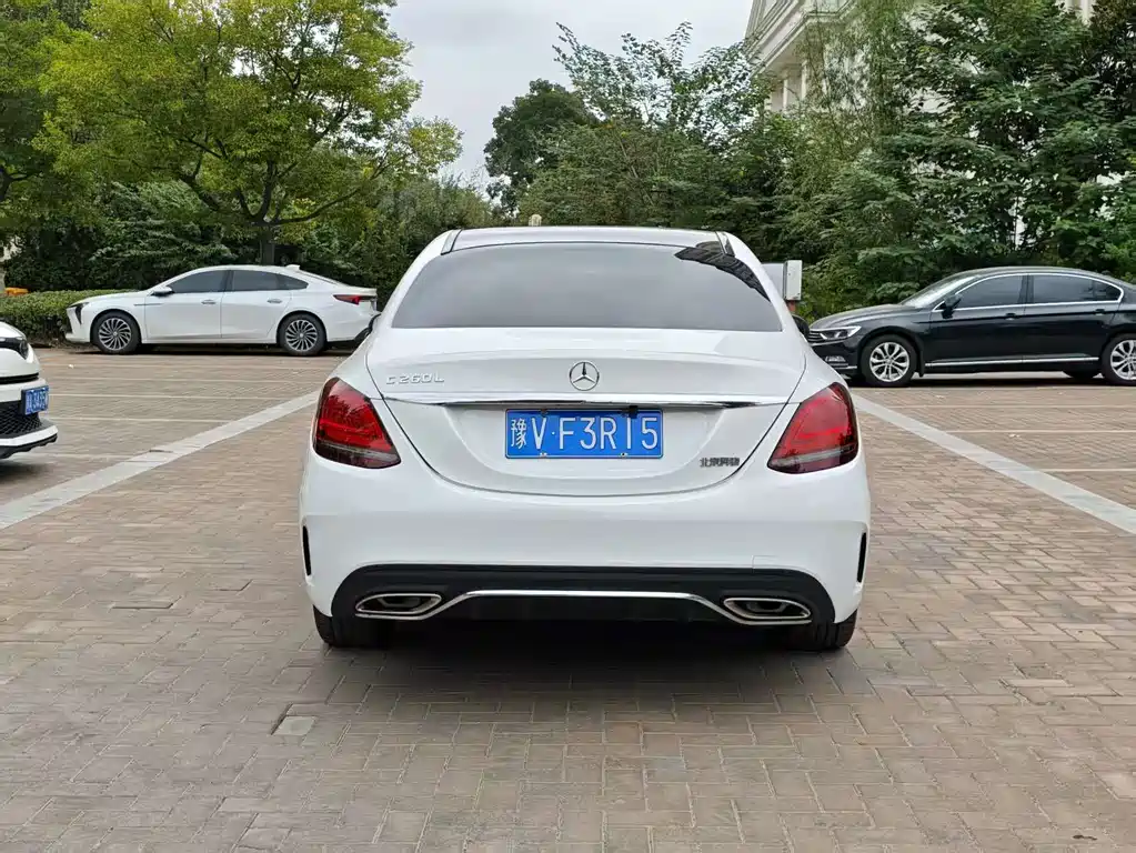 Mercedes-Benz C-Class — миниатюра 5