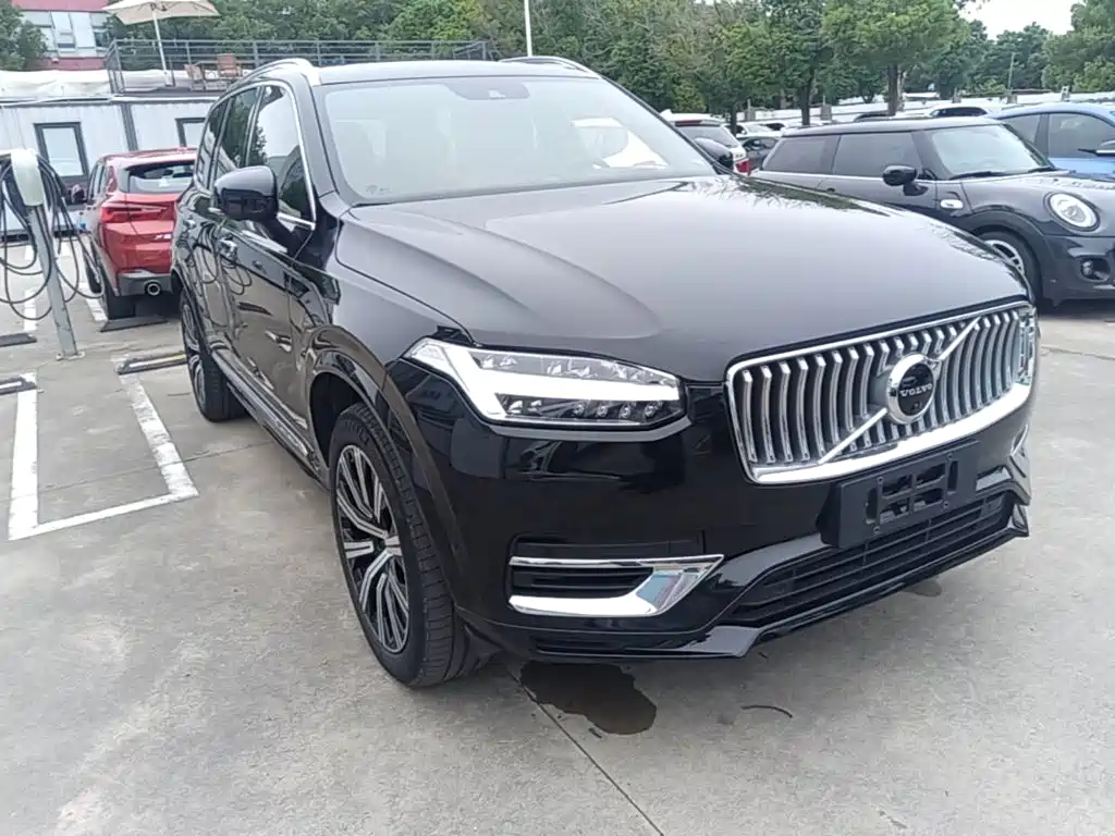 Volvo XC90 PHEV — миниатюра 4