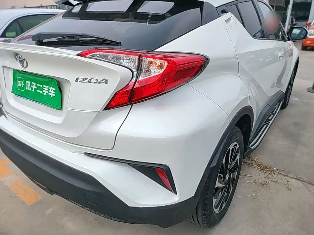 Toyota IZOA — миниатюра 8