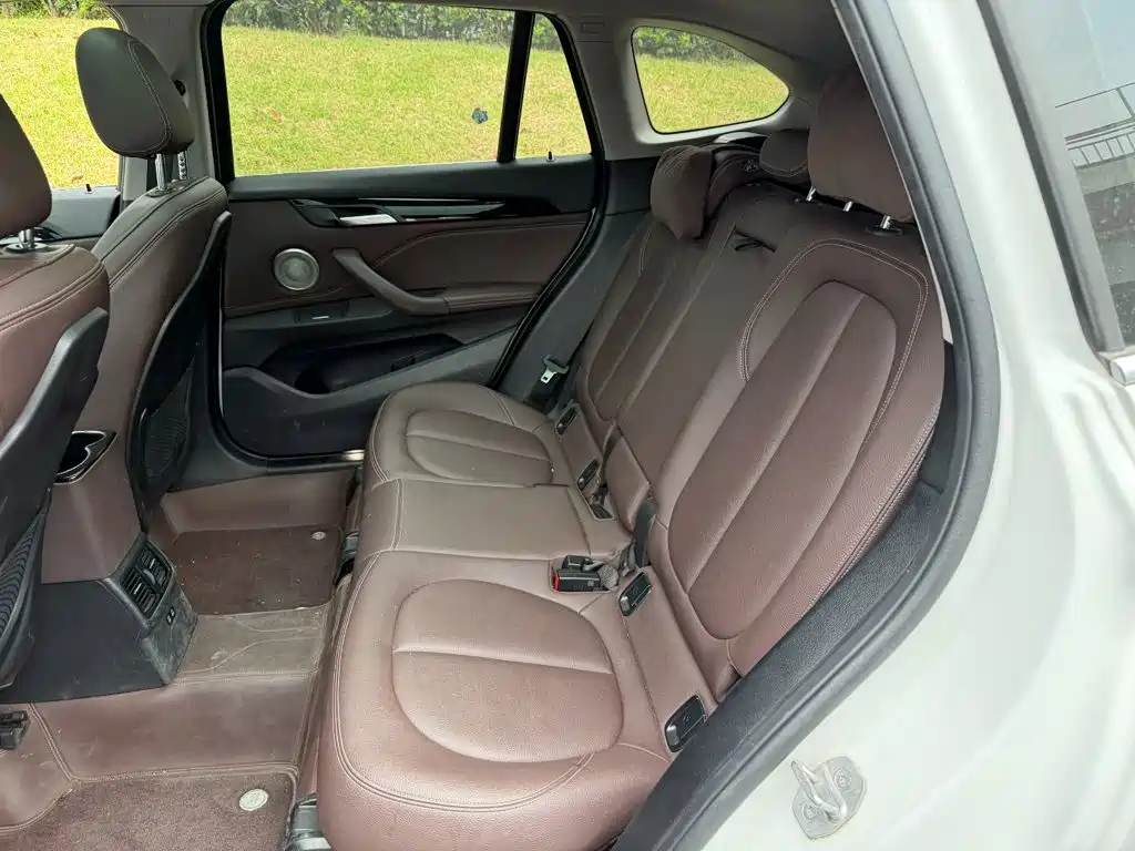 BMW X1 — миниатюра 12