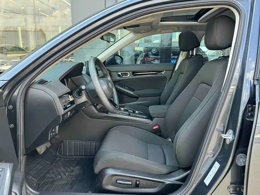 Honda Civic — миниатюра 4