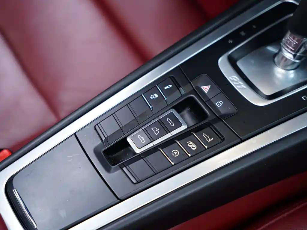Porsche 911 — миниатюра 40