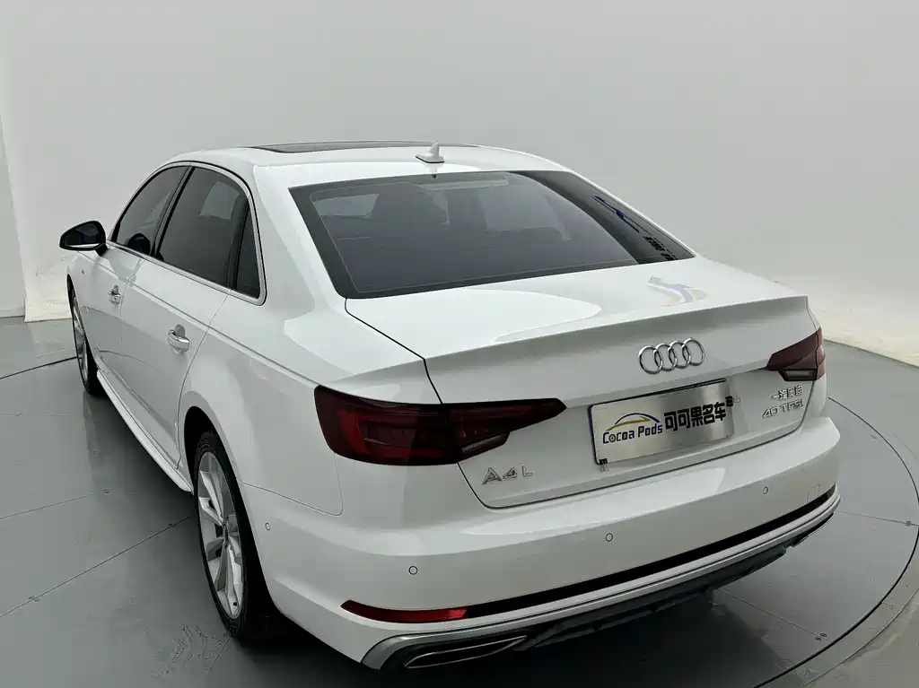 Audi A4L 2019 40 TFSI Fashion VI