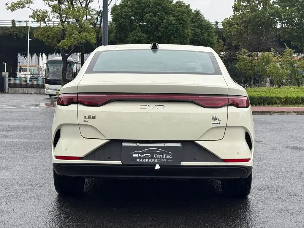 BYD Qin L — миниатюра 14