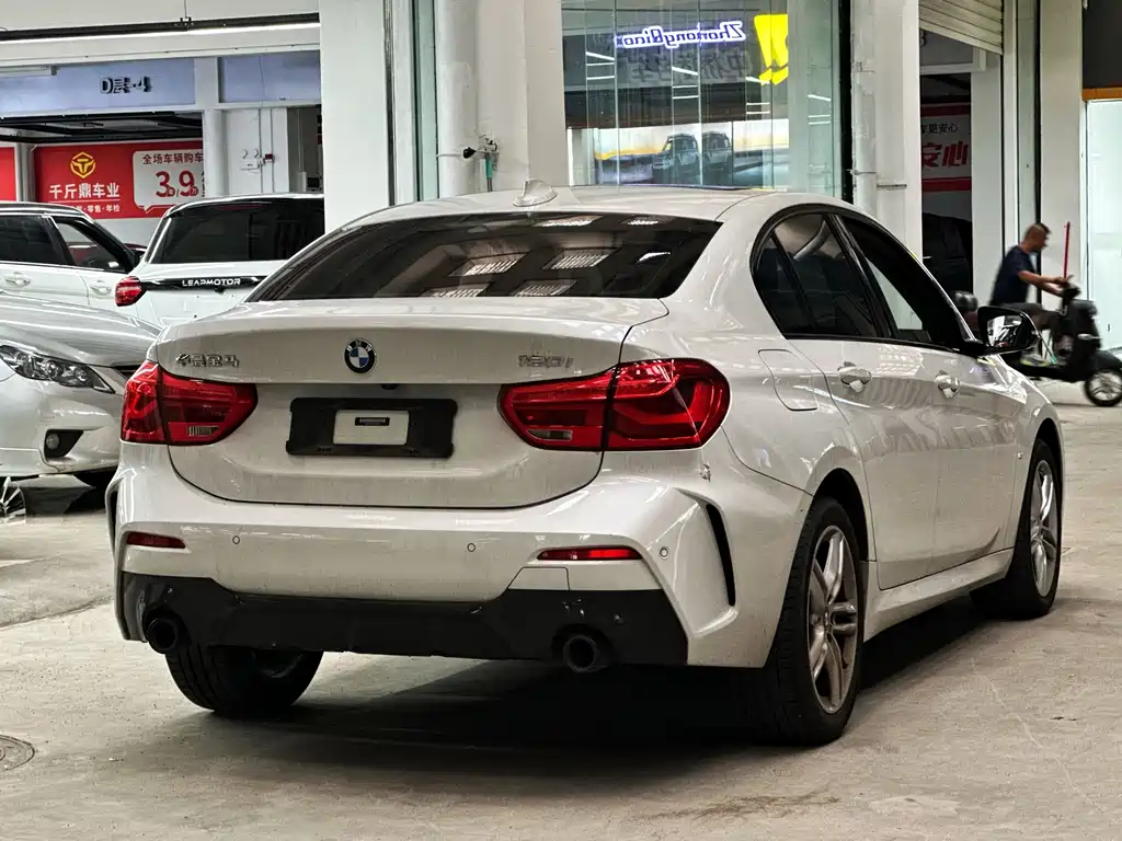 BMW 1 Series — миниатюра 4
