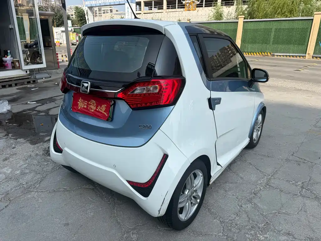 Zotye Zotye E200 — миниатюра 5