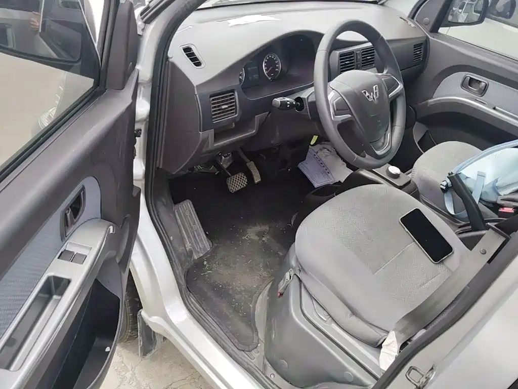 Wuling Rongguang EV — миниатюра 16