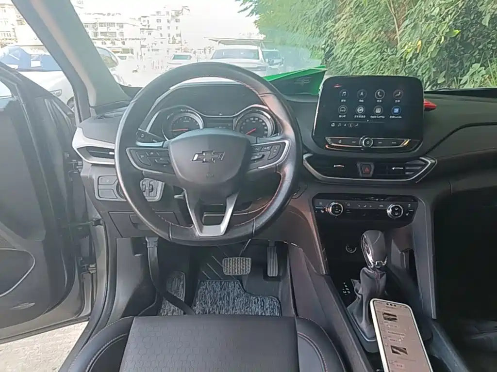 Chevrolet Volando — миниатюра 7