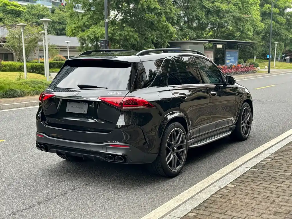 Mercedes-Benz GLE AMG — миниатюра 2