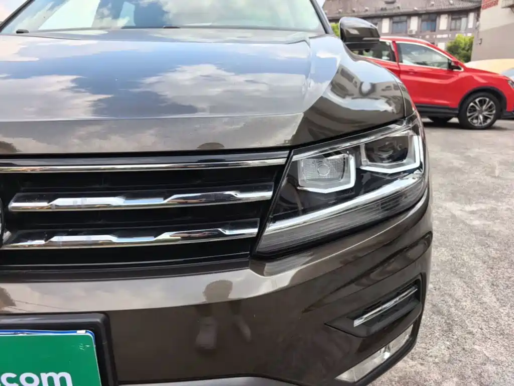 Volkswagen Tiguan L — миниатюра 24