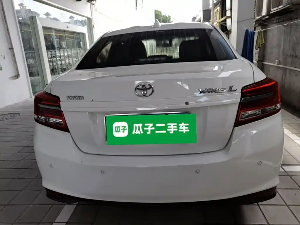 Toyota Yaris L — миниатюра 6