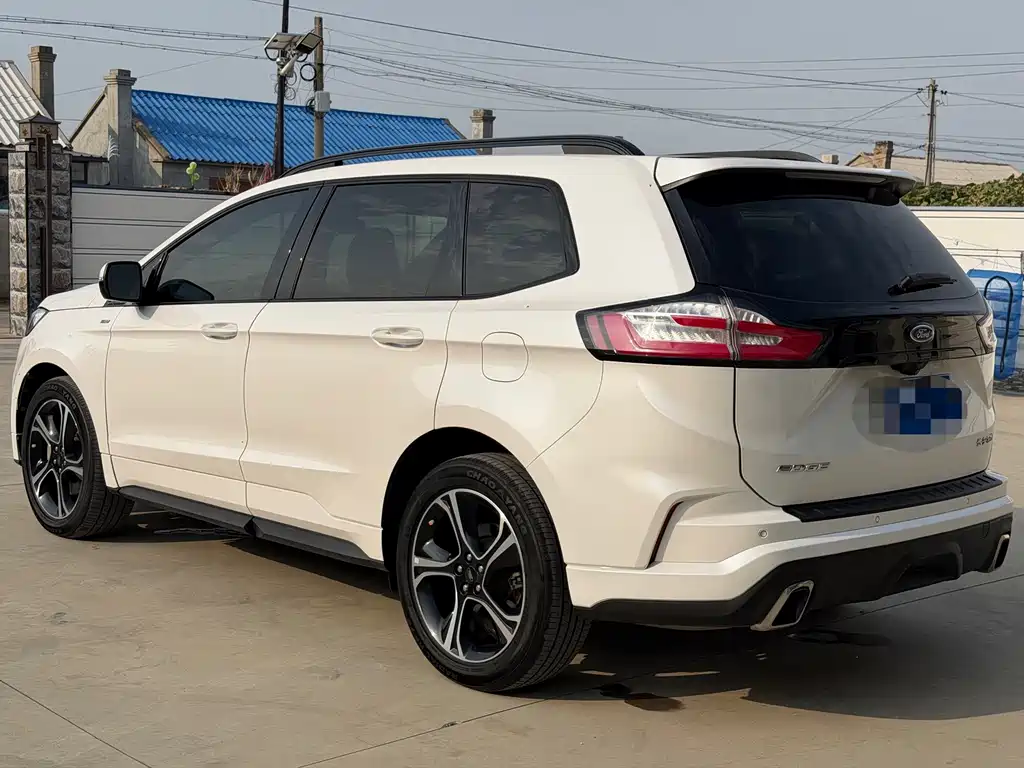 Ford Edge — миниатюра 5