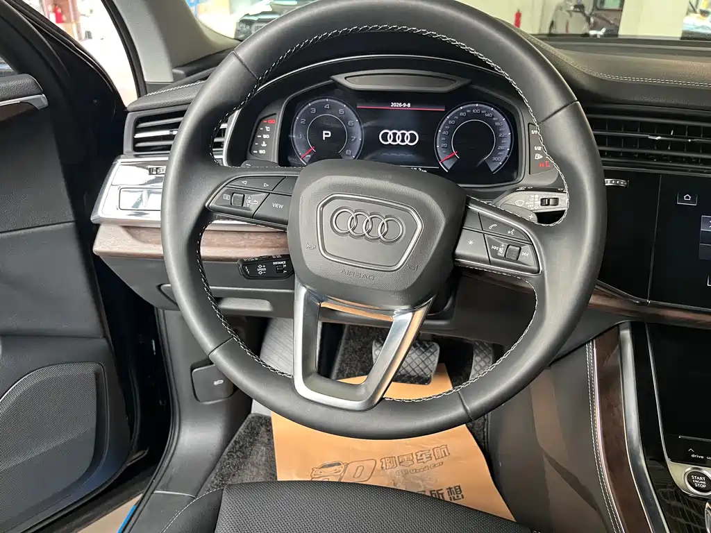 Audi Q7 — миниатюра 12