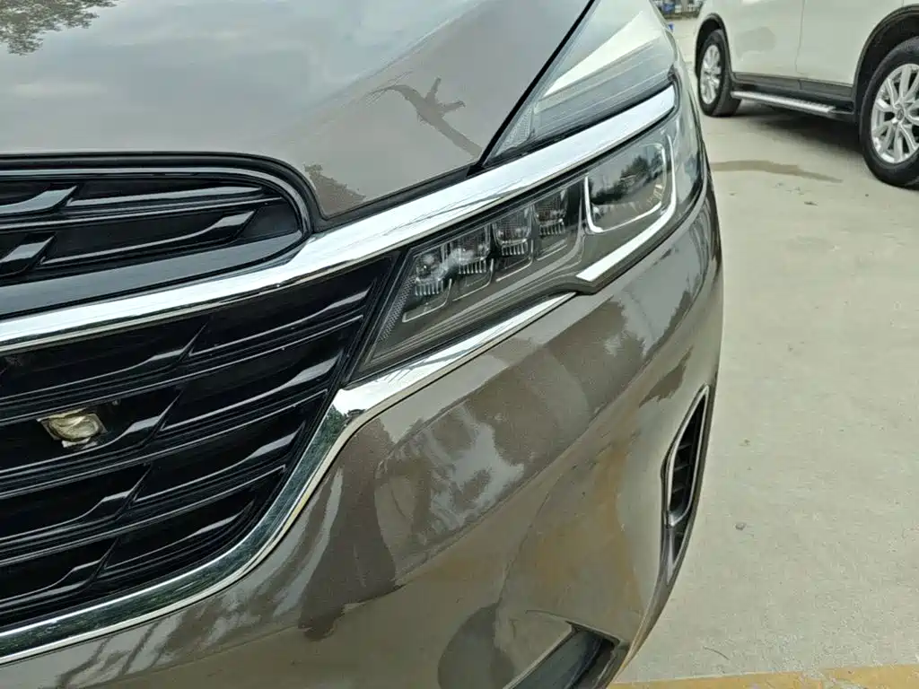 Buick GL8 — миниатюра 24