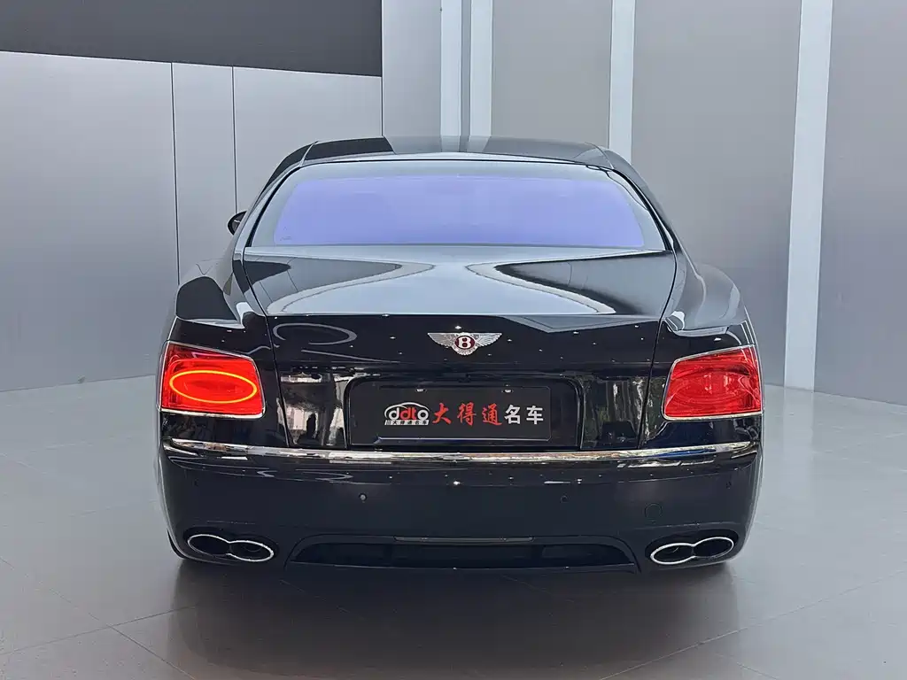Bentley Flying Spur — миниатюра 16