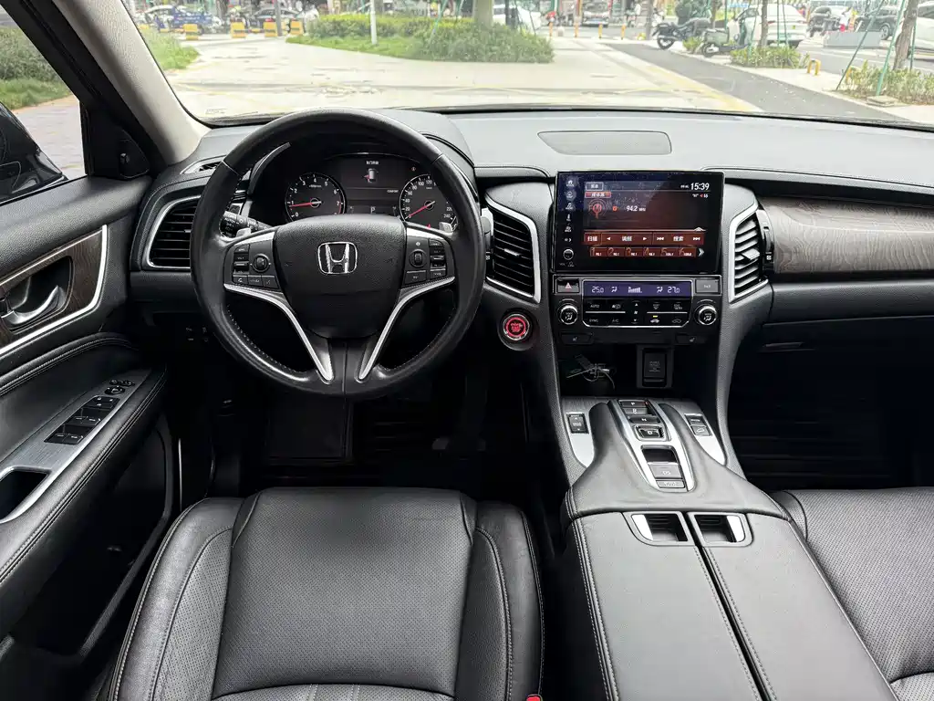 Honda Avancier — миниатюра 6