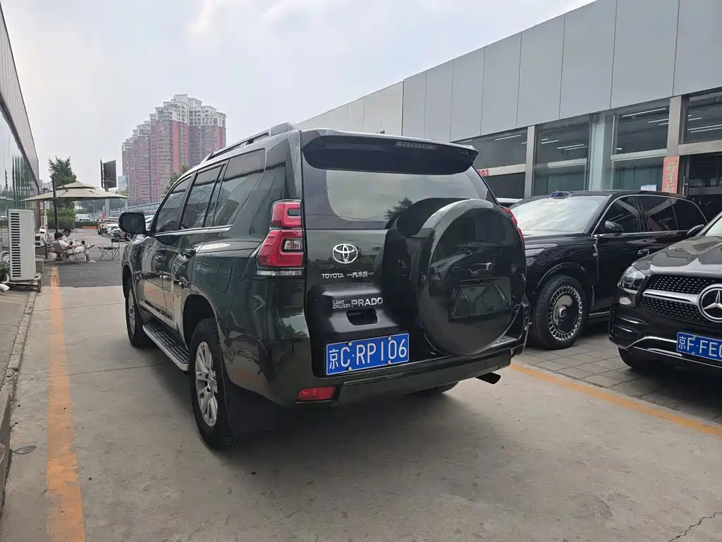 Toyota Land Cruiser Prado 2018 3.5L AT VX NAVI