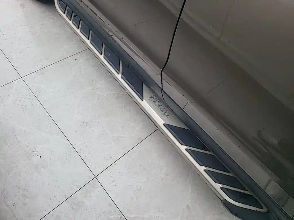 Cadillac SRX — миниатюра 22