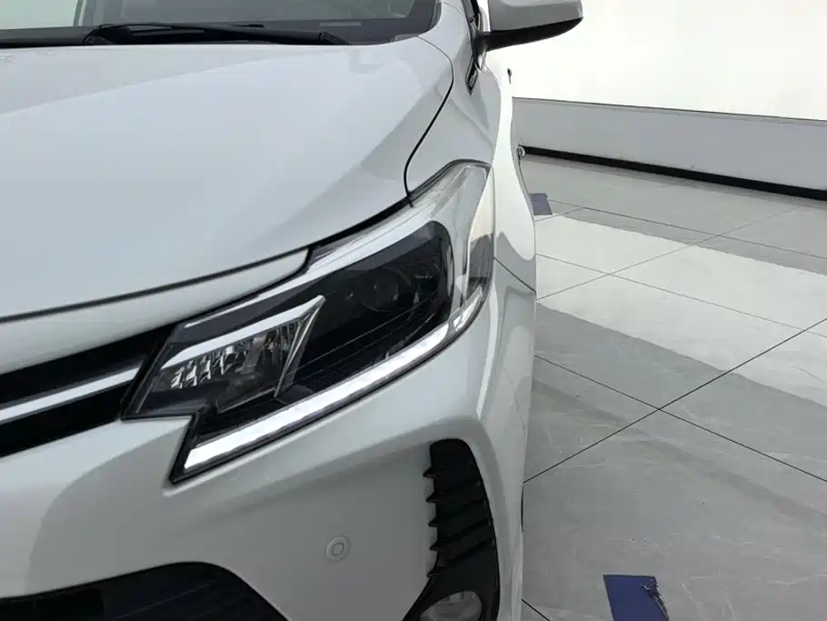 Toyota Vios — миниатюра 5