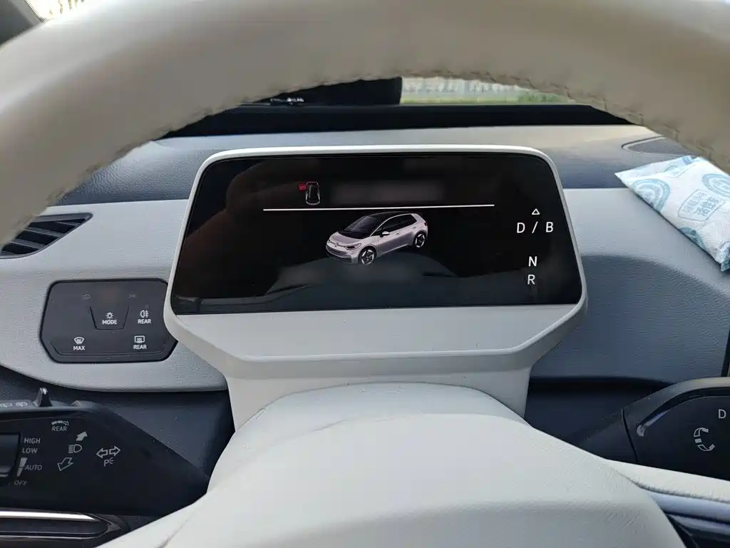 Volkswagen ID.3 — миниатюра 4