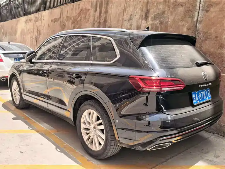 Volkswagen Touareg 2023 2.0TSI