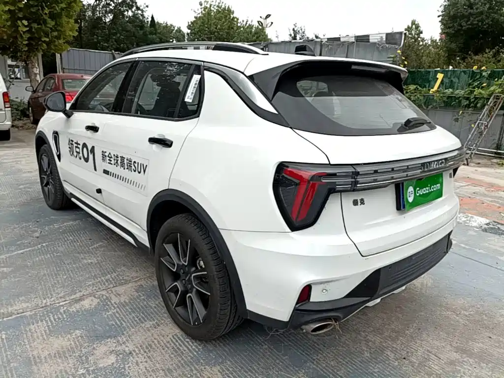 Lynk & Co 01 — миниатюра 5