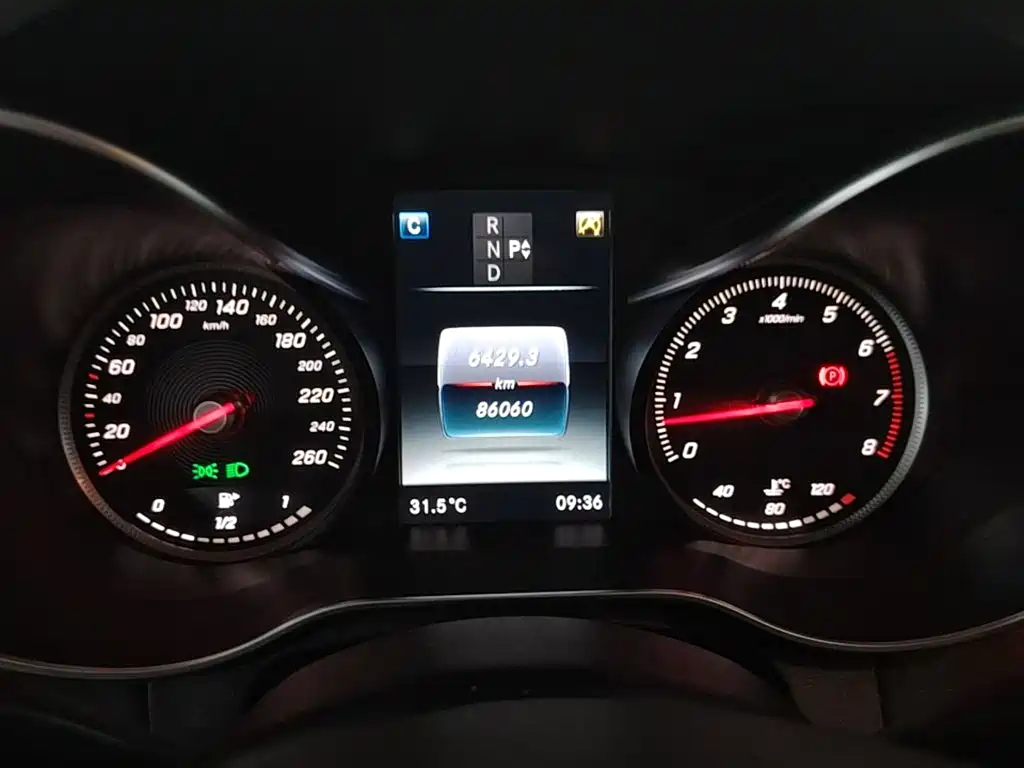 Mercedes-Benz C-Class — миниатюра 4