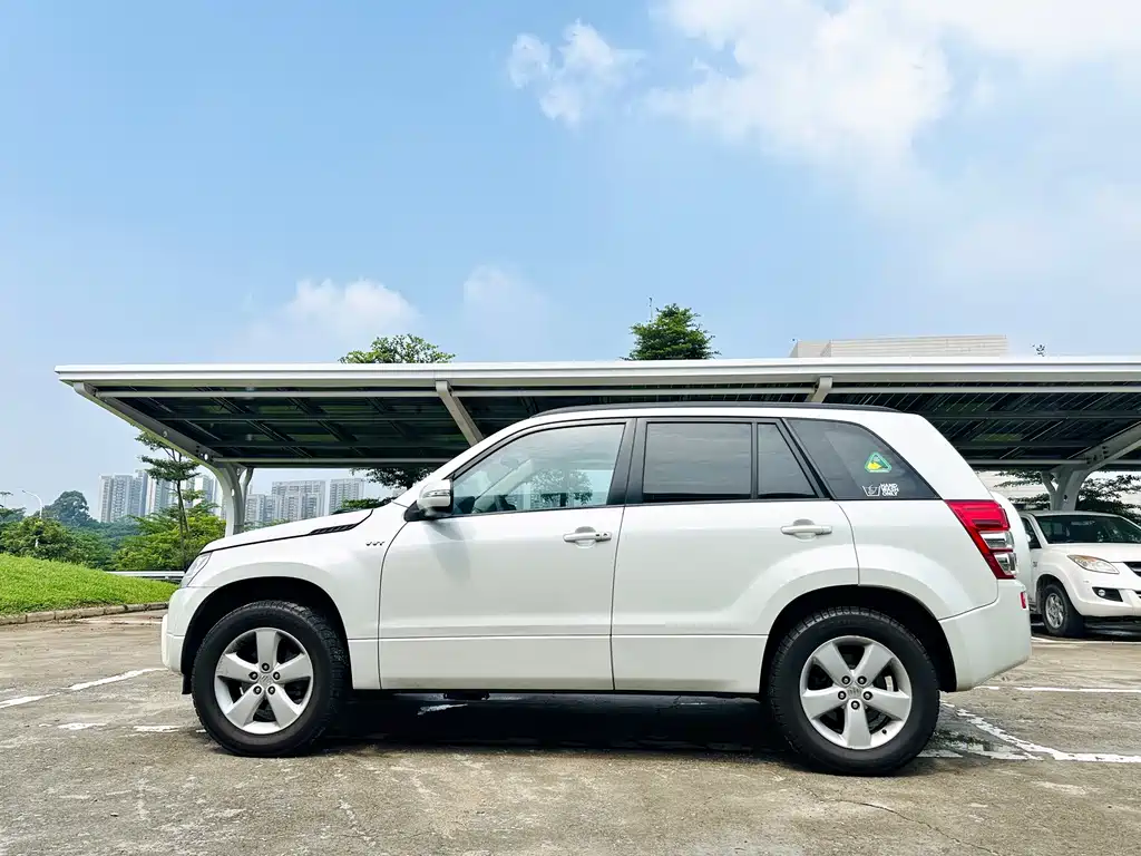 Suzuki Grand Vitara — миниатюра 4