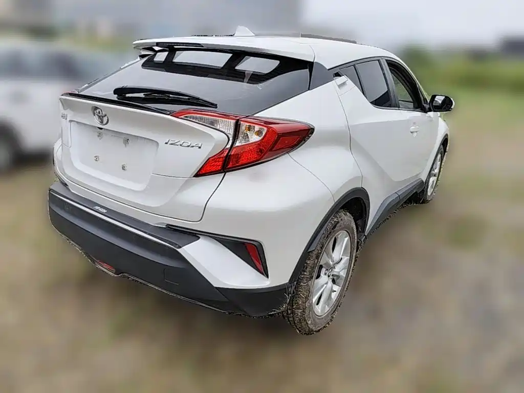 Toyota IZOA — миниатюра 10