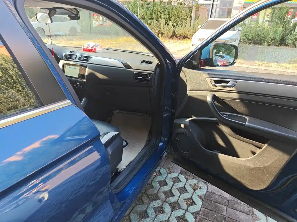 Qoros Qoros 5 — миниатюра 19