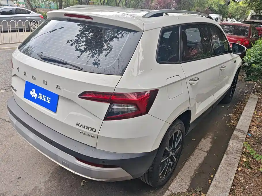 Skoda Karoq — миниатюра 3